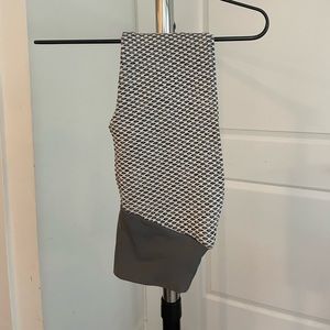 Yoga pants with the scrunch